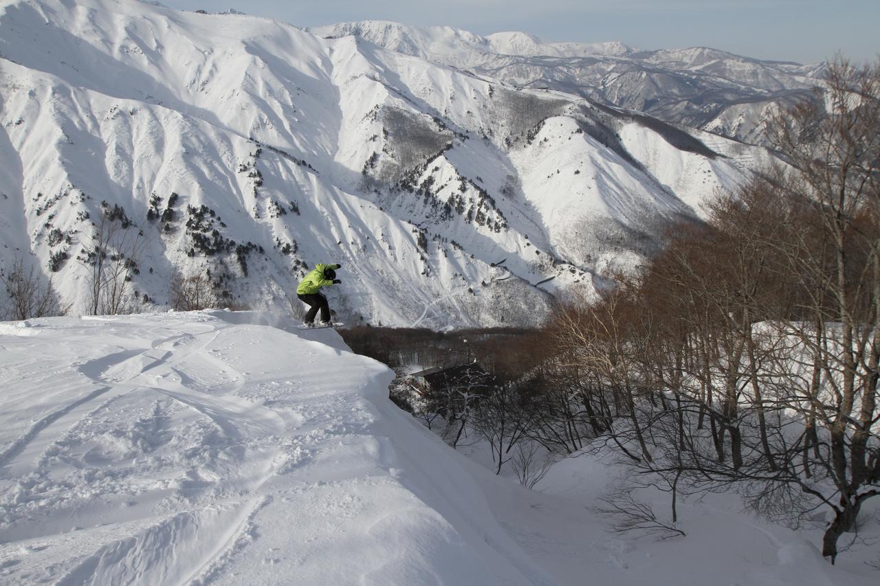 Powder Temple Hotel Hakuba Luaran gambar